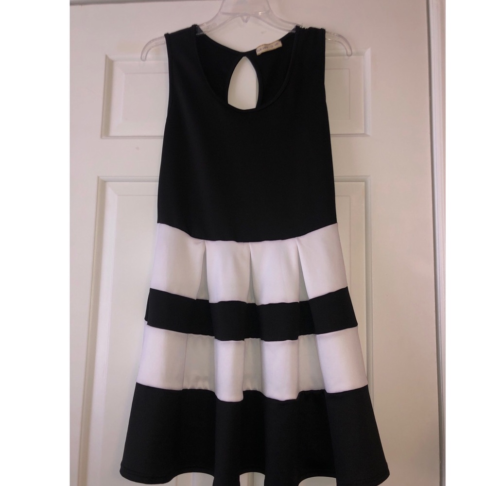 Short dress!!